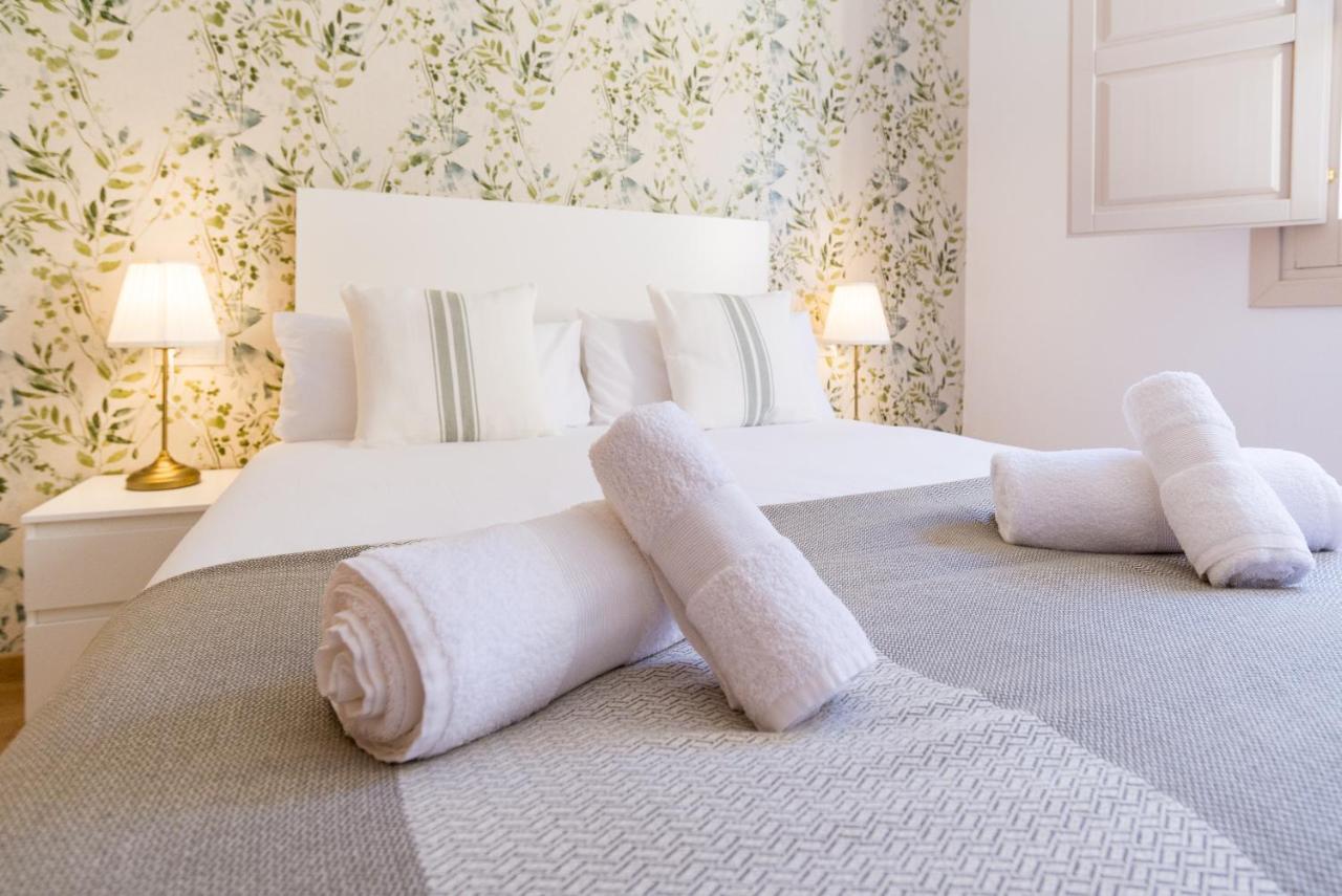 Mitjana By Ele Apartments Malaga Ngoại thất bức ảnh